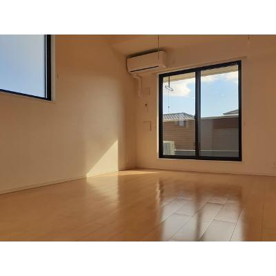 ダイアリーⅠ 201【管理NO：1-022927501-02010】 ★家具家電は申し込み後に搬入します★の物件写真2
