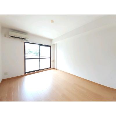シャルマンコート広沢Ａ 101【管理NO：1-011880901-01010】 ★家具家電は申し込み後に搬入します★の物件写真2