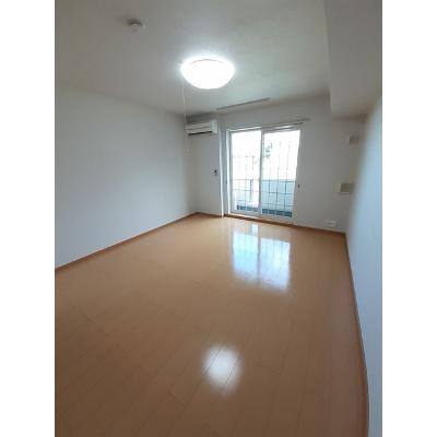 エテルノスター 104【管理NO：1-015405701-01040】 ★家具家電は申し込み後に搬入します 2026年08月下旬入居可能の物件写真2