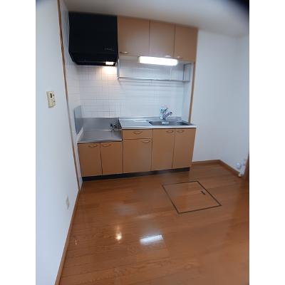 パインフィールドＡ 101【管理NO：1-011977401-01010】 ★家具家電は申し込み後に搬入します★の物件写真3