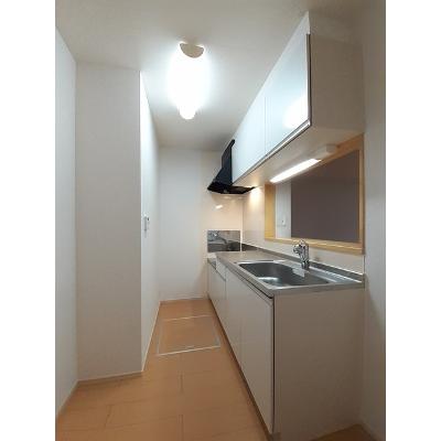 ピアフィールドⅡ 101【管理NO：1-017795501-01010】 ★家具家電は申し込み後に搬入します 2026年08月下旬入居可能の物件写真3