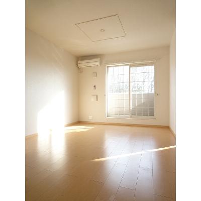 アクエリアス　Ⅰ 202【管理NO：1-016265101-02020】 ★家具家電は申し込み後に搬入します★ ★2026年08月中旬入居可能★の物件写真2
