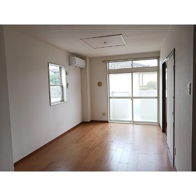 グリーンメゾン 101【管理NO：1-004988501-01010】 ★家具家電は申し込み後に搬入します★の物件写真2