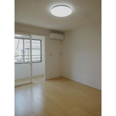 フレスクーラ県 203【管理NO：1-023335001-02030】 ★家具家電は申し込み後に搬入します 2026年08月下旬入居可能の物件写真2