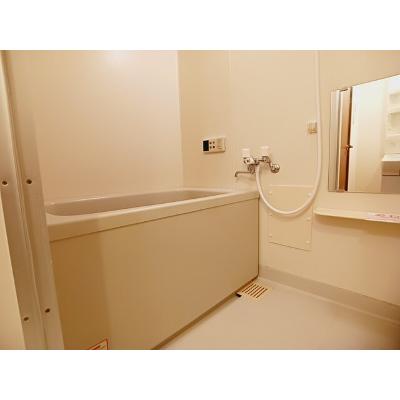フェアリー・テイル 201【管理NO：1-011637801-02010】 ★家具家電は申し込み後に搬入しますの物件写真4