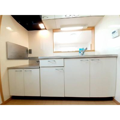 プリムローズＢ 201【管理NO：1-014622302-02010】 ★家具家電は申し込み後に搬入します 2026年08月中旬入居可能の物件写真3
