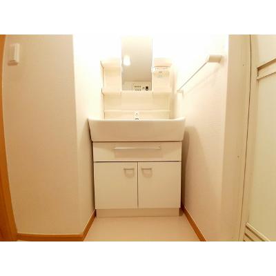 プリムローズＢ 201【管理NO：1-014622302-02010】 ★家具家電は申し込み後に搬入します 2026年08月中旬入居可能の物件写真6