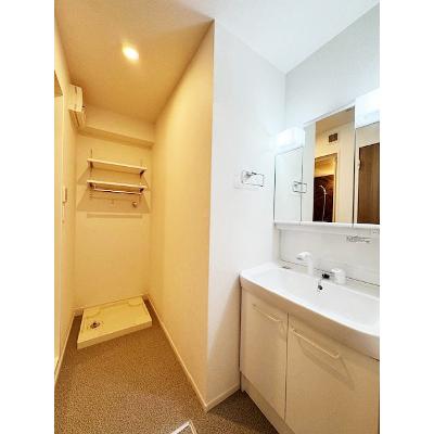 リリー 102【管理NO：1-027486601-01020】 ★家具家電は申し込み後に搬入します★ ★2026年09月中旬入居可能★の物件写真6