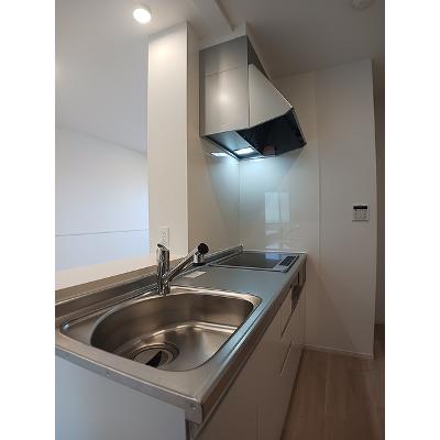 カトレア 205【管理NO：1-028616701-02040】 ★家具家電は申し込み後に搬入します 2026年08月上旬入居可能の物件写真3