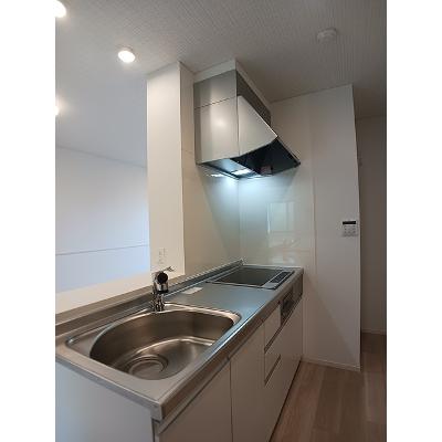 カトレア 105【管理NO：1-028616701-01040】 ★家具家電は申し込み後に搬入します 2026年08月上旬入居可能の物件写真3