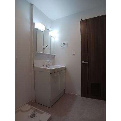 カトレア 101【管理NO：1-028616701-01010】 ★家具家電は申し込み後に搬入します 2026年08月上旬入居可能の物件写真6