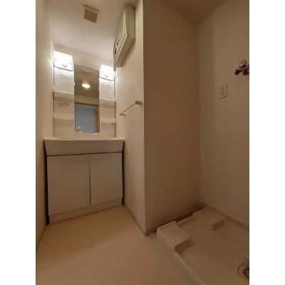エスト 202【管理NO：1-017112801-02020】 ★家具家電は申し込み後に搬入します★ ★2026年09月中旬入居可能★の物件写真6