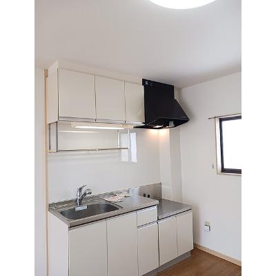 クレストＢ 202【管理NO：1-003899402-02020】 ★家具家電は申し込み後に搬入します★の物件写真3