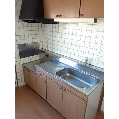 サンループ３番館 101【管理NO：1-007415701-01010】 ★家具家電は申し込み後に搬入します 2026年08月下旬入居可能の物件写真3