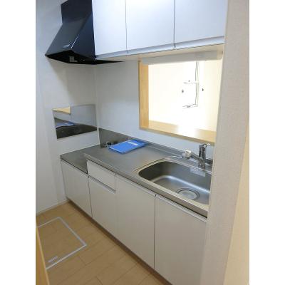 プリムローズⅡ 101【管理NO：1-018147601-01010】 ★家具家電は申し込み後に搬入します 2026年09月中旬入居可能の物件写真3