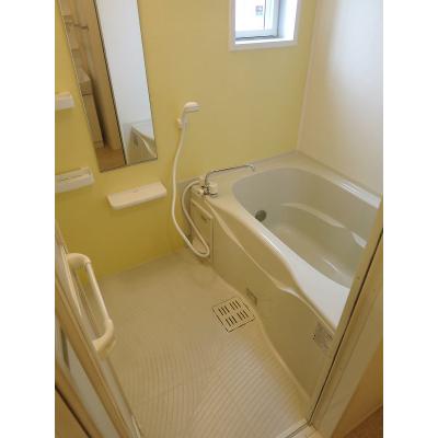プリムローズⅡ 101【管理NO：1-018147601-01010】 ★家具家電は申し込み後に搬入します 2026年09月中旬入居可能の物件写真4