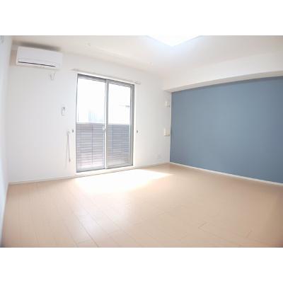 セッサンタ 102【管理NO：1-019733801-01020】 ★家具家電は申し込み後に搬入します 2026年08月下旬入居可能の物件写真2