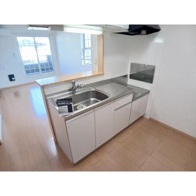 ネオブローテ 201【管理NO：1-016670901-02010】 ★家具家電は申し込み後に搬入します★ ★2026年09月上旬入居可能★の物件写真3