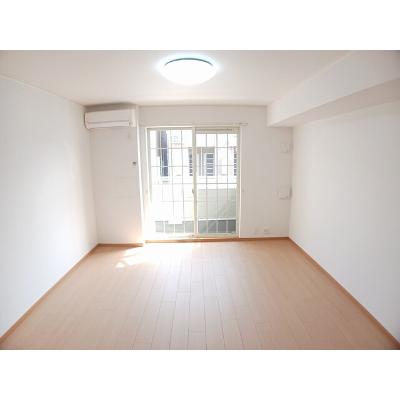 ロジュマンＥ 105【管理NO：1-014188702-01040】 ★家具家電は申し込み後に搬入します 2026年08月下旬入居可能の物件写真2