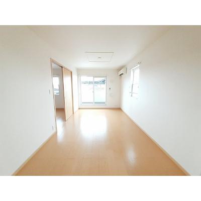 ウイーン黒野 202【管理NO：1-016419801-02020】 ★家具家電は申し込み後に搬入します★ ★2026年10月中旬入居可能★の物件写真2