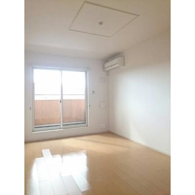 ルナ・ソレイユ　Ｂ 203【管理NO：1-018853002-02030】 ★家具家電は申し込み後に搬入します★ ★2026年09月中旬入居可能★の物件写真2