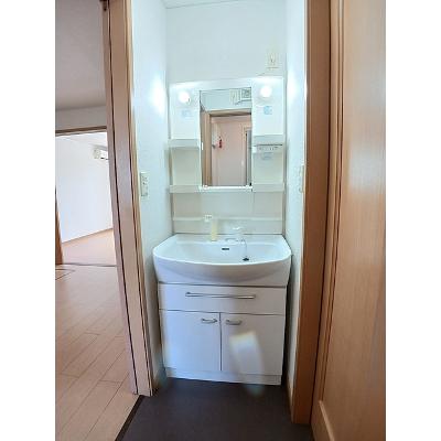 ポート　リジェールⅠ 102【管理NO：1-014584901-01020】 ★家具家電は申し込み後に搬入します★ ★2026年08月下旬入居可能★の物件写真6