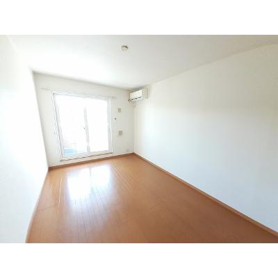 グランラシーヌⅢ 202【管理NO：1-014256901-02020】 ★家具家電は申し込み後に搬入します 2026年07月下旬入居可能の物件写真2