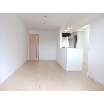 ベル　フィオーレ 202【管理NO：1-023819701-02020】 ★家具家電は申し込み後に搬入します 2026年08月下旬入居可能の物件写真2