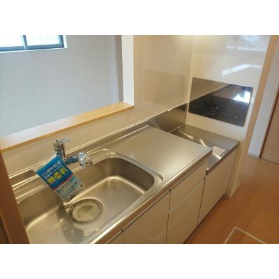 カーサ　レイナ 101【管理NO：1-021034501-01010】 ★家具家電は申し込み後に搬入します 2026年08月下旬入居可能の物件写真3