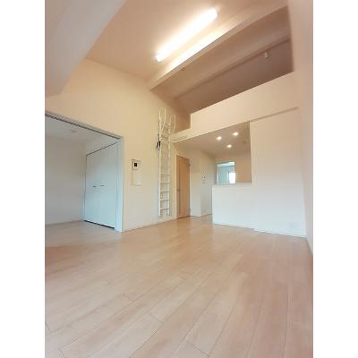 レインボーパレスⅠ 202【管理NO：1-022524601-02020】 ★家具家電は申し込み後に搬入します★ ★2026年09月下旬入居可能★の物件写真2