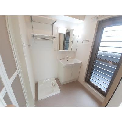 カトレアⅡ 204【管理NO：1-027232002-02040】 ★家具家電は申し込み後に搬入します★の物件写真6