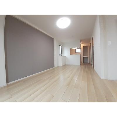 グレース　アベリア 201【管理NO：1-026405101-02010】 ★家具家電は申し込み後に搬入しますの物件写真2