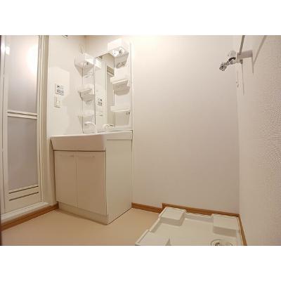 プロムナード 201【管理NO：1-015363001-02010】 ★家具家電は申し込み後に搬入します★の物件写真6