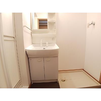 プリムローズ 202【管理NO：1-012125101-02020】 ★家具家電は申し込み後に搬入します★の物件写真6
