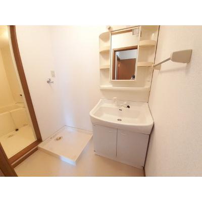 フローレス 201【管理NO：1-010498201-02010】 ★家具家電は申し込み後に搬入します★の物件写真6