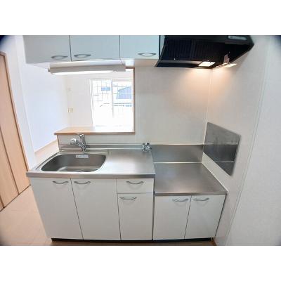 ラ・グラシア 104【管理NO：1-014696001-01040】 ★家具家電は申し込み後に搬入します 2026年08月下旬入居可能の物件写真3