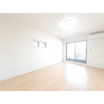アルページュ伊賀 201【管理NO：1-022620701-02010】 ★家具家電は申し込み後に搬入します★の物件写真2
