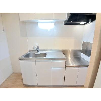 アルページュ伊賀 201【管理NO：1-022620701-02010】 ★家具家電は申し込み後に搬入します★の物件写真3