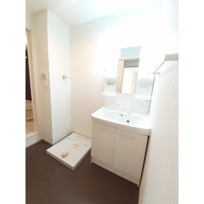 アルベーロディリモーネⅡ 101【管理NO：1-020131102-01010】 ★家具家電は申し込み後に搬入します★ ★2026年08月中旬入居可能★の物件写真6