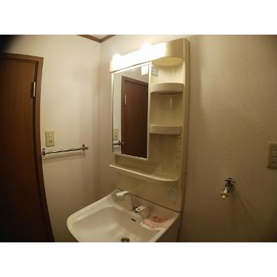 ビバ・ユズ 201【管理NO：1-010630901-02010】 ★家具家電は申し込み後に搬入します 2026年07月下旬入居可能の物件写真6