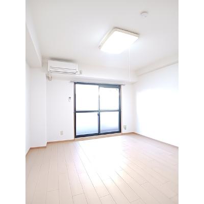 ノールヴィクトワール 105【管理NO：1-011279501-01040】 ★家具家電は申し込み後に搬入します★の物件写真2