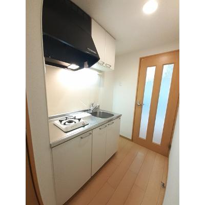 ＰＡＲＫ岸和田Ⅱ 201【管理NO：1-012840501-02010】 ★家具家電は申し込み後に搬入します★の物件写真3