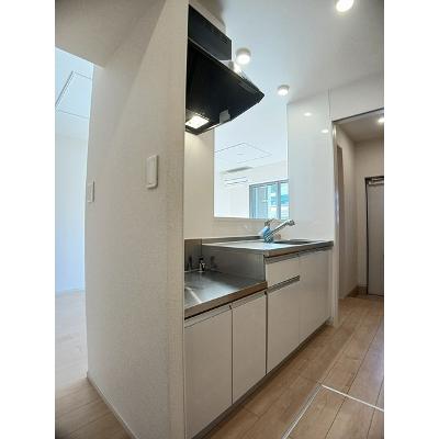 シエン　ノワール 103【管理NO：1-023870401-01030】 ★家具家電は申し込み後に搬入します 2026年08月下旬入居可能の物件写真3
