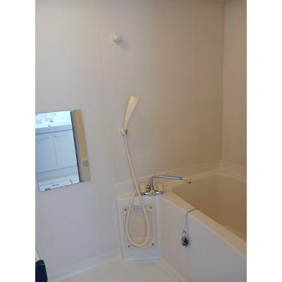 パインツリー 103【管理NO：1-006515701-01030】 ★家具家電は申し込み後に搬入します★の物件写真4