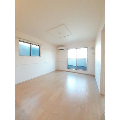 ルタン・ザ・サードＢ 202【管理NO：1-022813802-02020】 ★家具家電は申し込み後に搬入します 2026年08月上旬入居可能の物件写真2