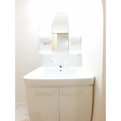 スターリースカイ 101【管理NO：1-020155201-01010】 ★家具家電は申し込み後に搬入します★の物件写真6