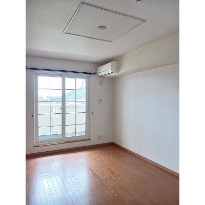 メゾン・ラ・フォンテーヌ 203【管理NO：1-013542301-02030】 ★家具家電は申し込み後に搬入します★の物件写真2