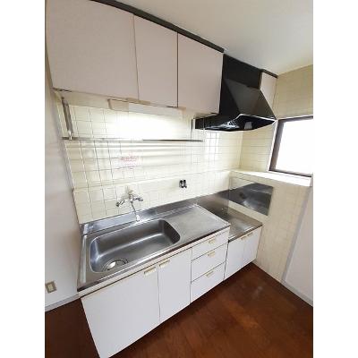 瀬戸館 301【管理NO：1-003845701-03010】 ★家具家電は申し込み後に搬入します 2026年08月下旬入居可能の物件写真3