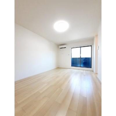 ラ　メール　ブルー 203【管理NO：1-027425501-02030】 ★家具家電は申し込み後に搬入します★の物件写真2