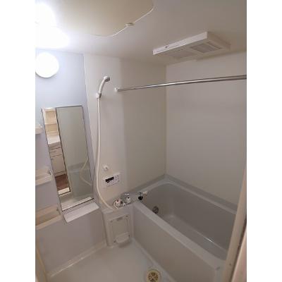 レンドール 203【管理NO：1-012719001-02030】 ★家具家電は申し込み後に搬入します 2026年09月上旬入居可能の物件写真4